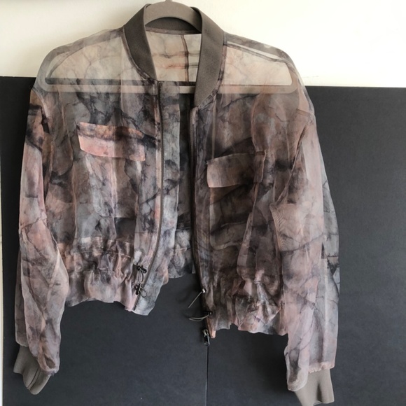 ♡ Sheer Jacket with zipper drawstring details - Picture 15 of 17